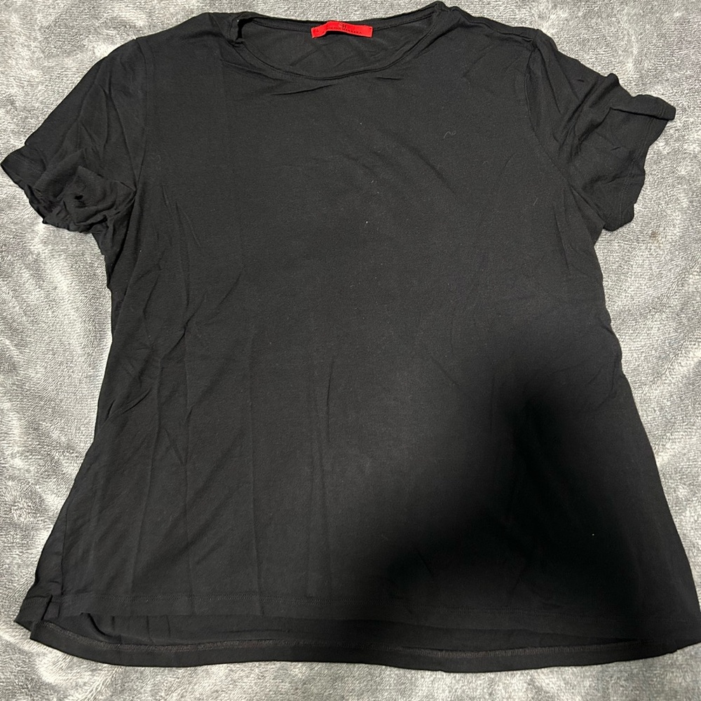 Carolina Herrera tee shirt